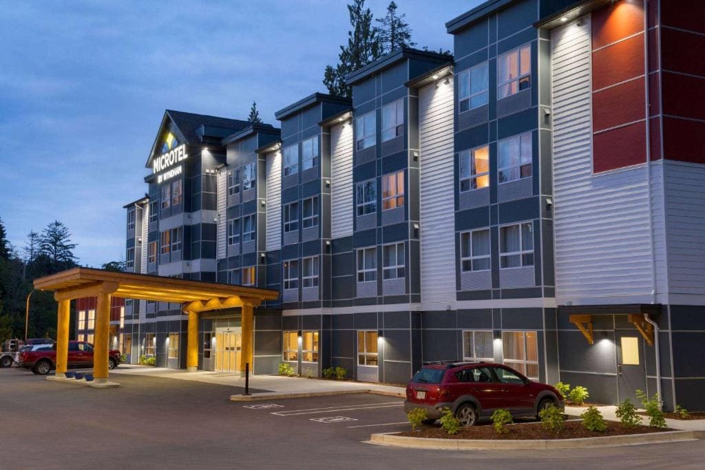 Microtel Inn & Suites by Wyndham Oyster Bay Ladysmith - Main view