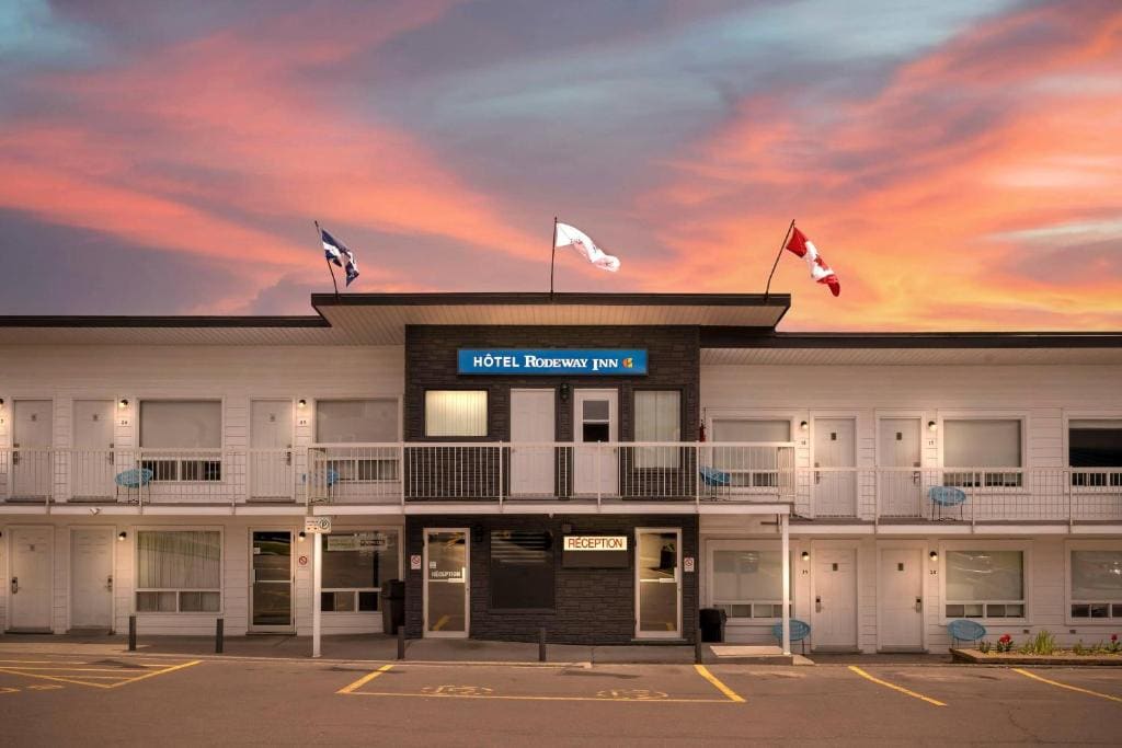 Rodeway Inn - Main view