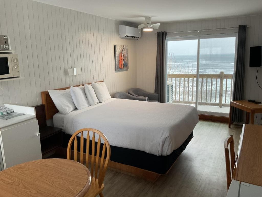 Motel Carleton Sur Mer - View 6