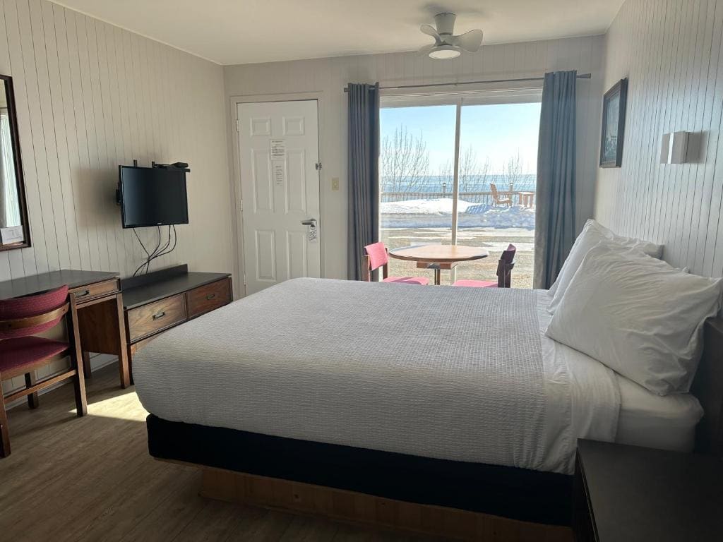 Motel Carleton Sur Mer - View 2
