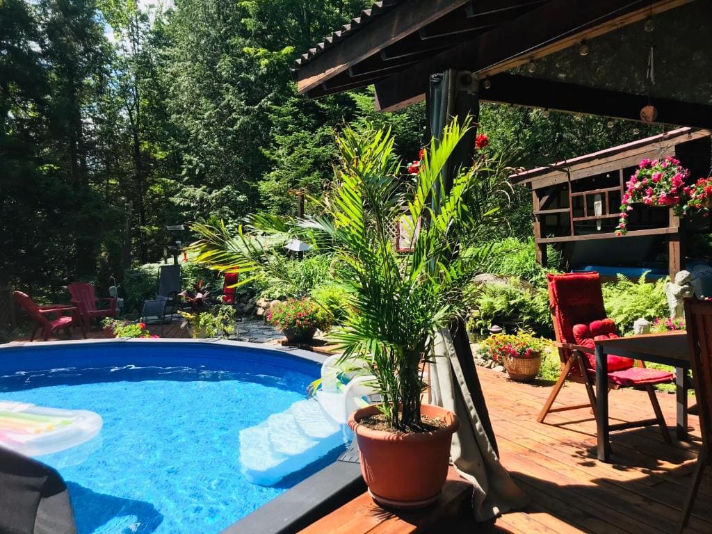 PETIT COIN DE PARADIS - Main view