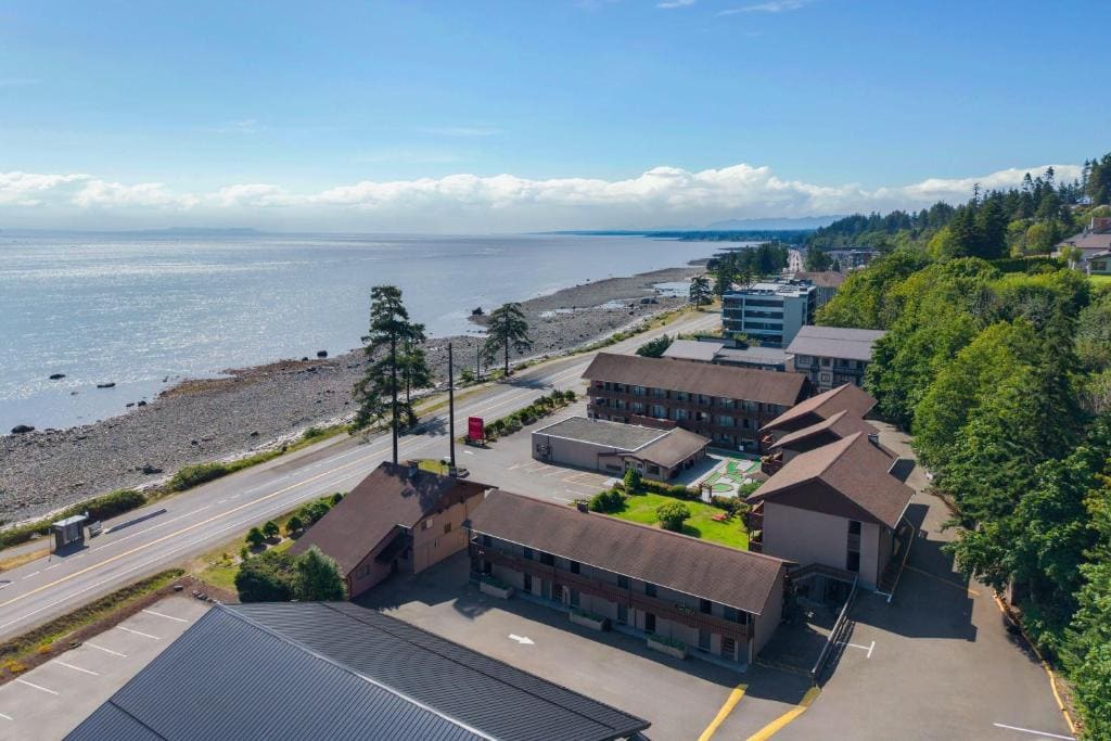Ramada by Wyndham Campbell River - Main view