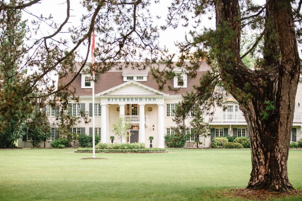 Riverbend Inn & Vineyard - Main view