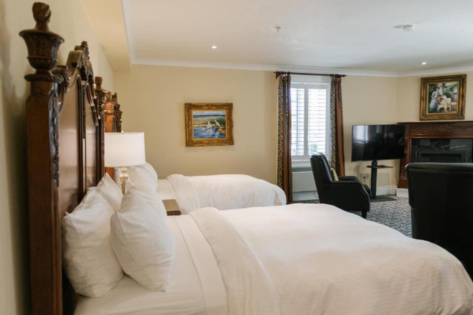 Riverbend Inn & Vineyard - View 7