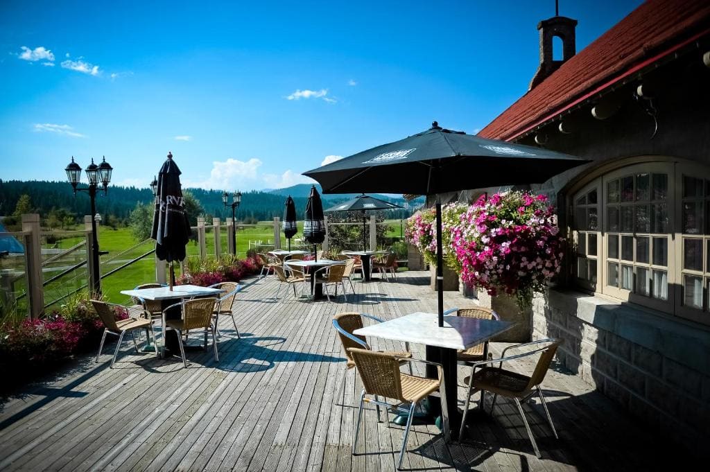 St. Eugene Golf Resort & Casino - View 4