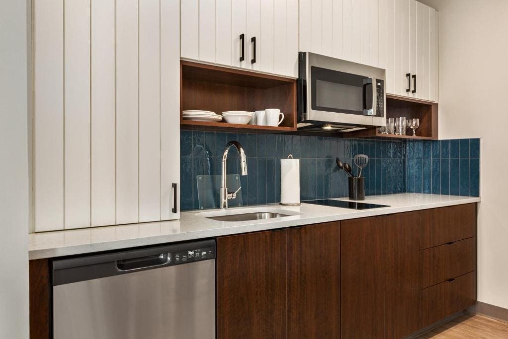 Staybridge Suites Aurora East by IHG - View 7