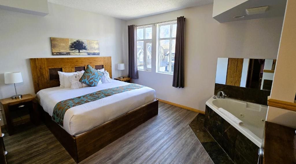 Sunset Resorts Canmore and Spa - View 2