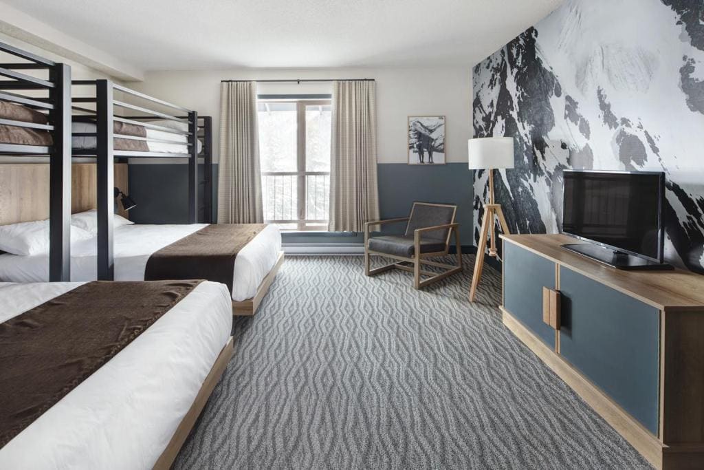 The Approach Hotel - Main view