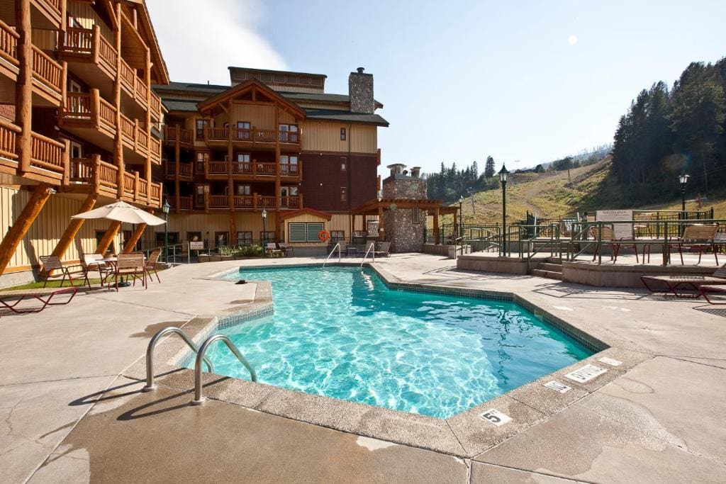 Trickle Creek Lodge - View 4