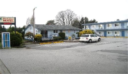 Beach Grove Motel - View 4