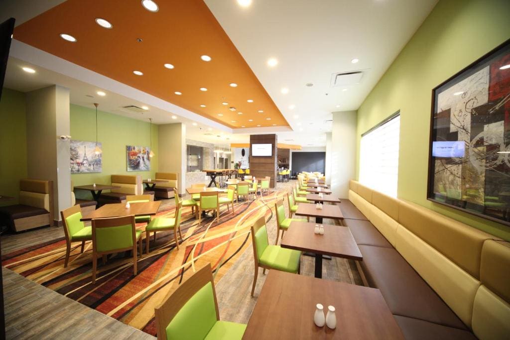 Wyndham Garden Edmonton Airport - View 3