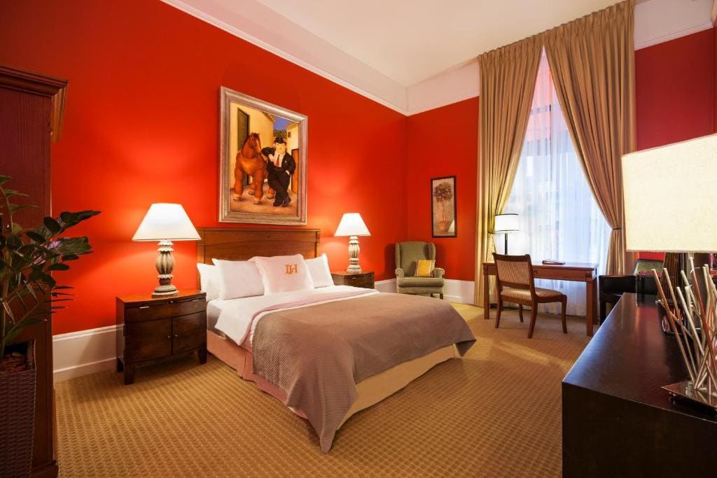 LHotel - View 2