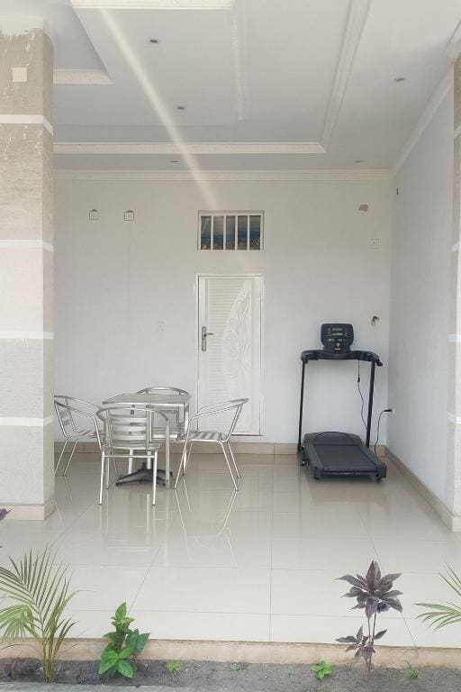 Affordable Spacious Apartment in Kinshasa, Limete Resit - View 4