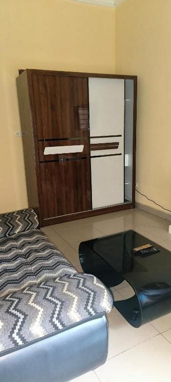 Affordable Spacious Apartment in Kinshasa, Limete Resit - View 5