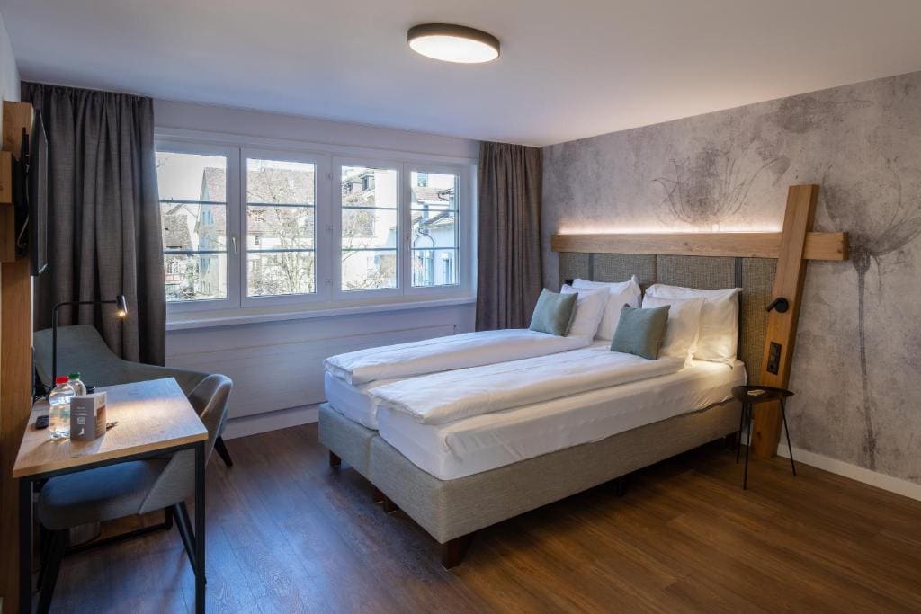 Hotel Adler - Main view