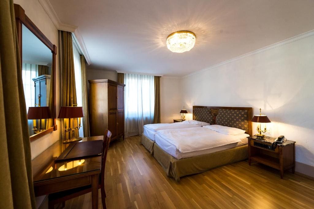 Auberge du Raisin - View 2