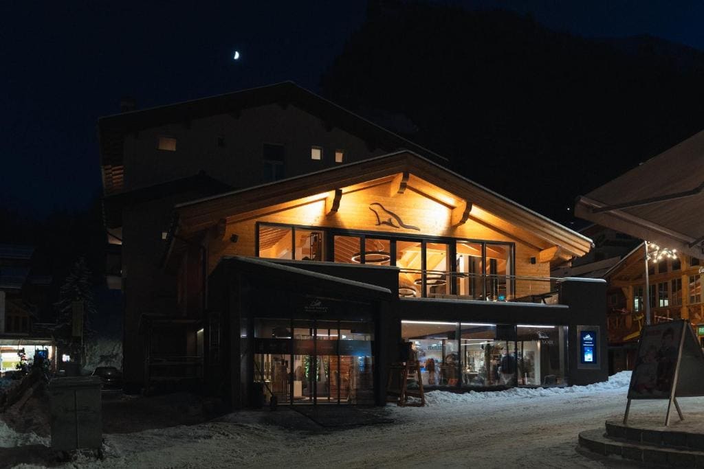 Black Summit Samnaun Boutique Hotel - Main view
