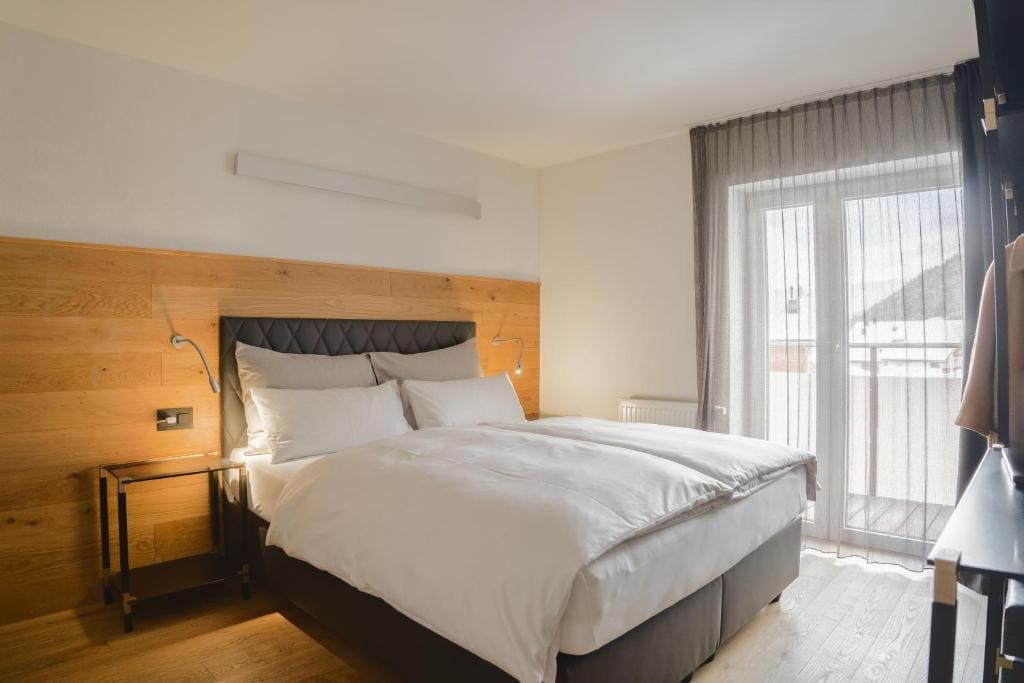 Black Summit Samnaun Boutique Hotel - View 7
