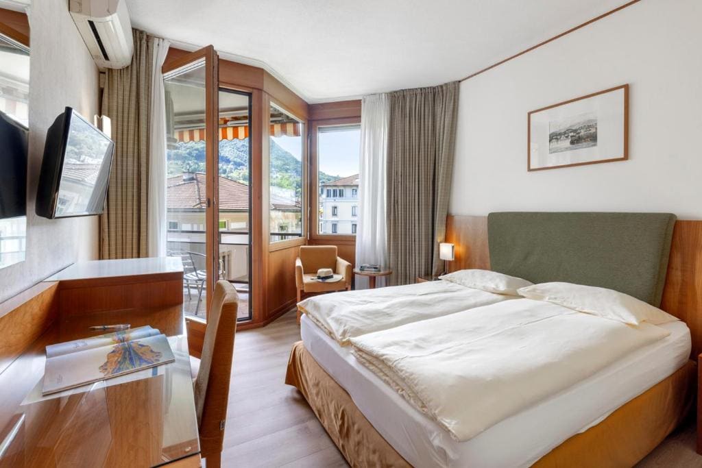 Hotel Delfino Lugano - View 2