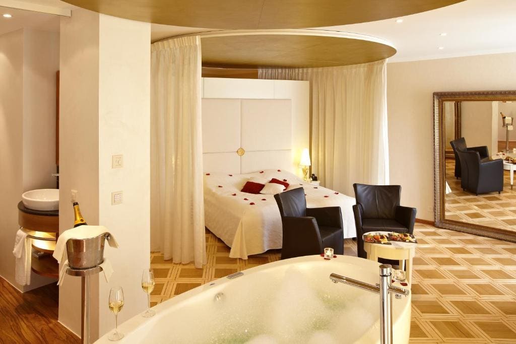 Hotel des Balances - View 7