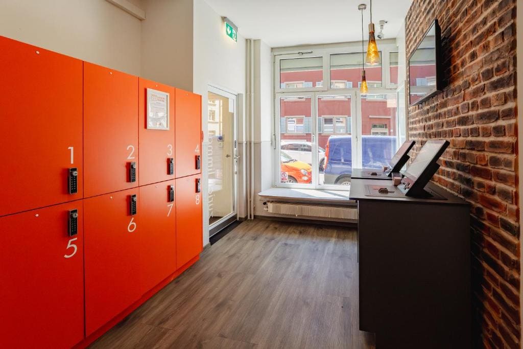 easyHotel Zürich City Limmatplatz - View 4