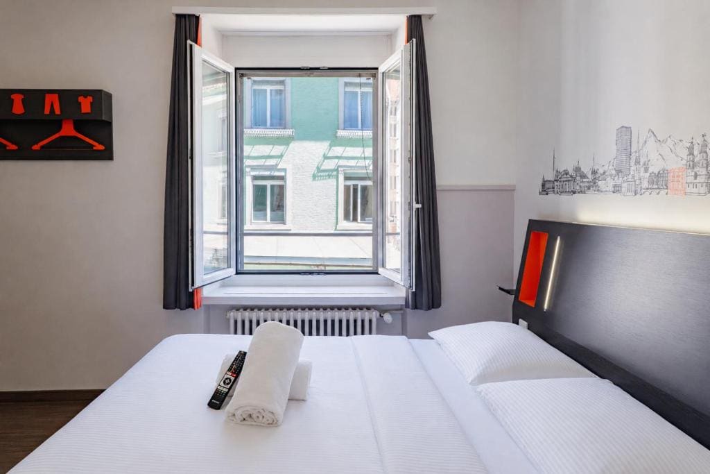 easyHotel Zürich City Limmatplatz - View 7