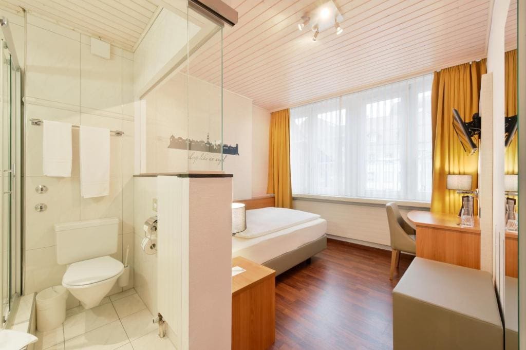 Hotel Engel - View 2