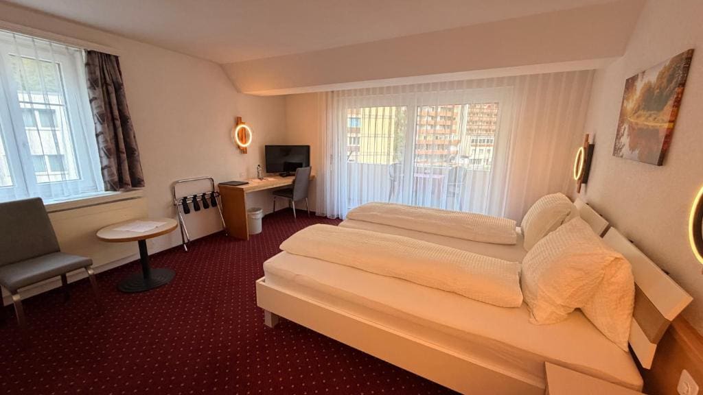 Hotel Heilquelle-Leukerbad-Therme - View 6
