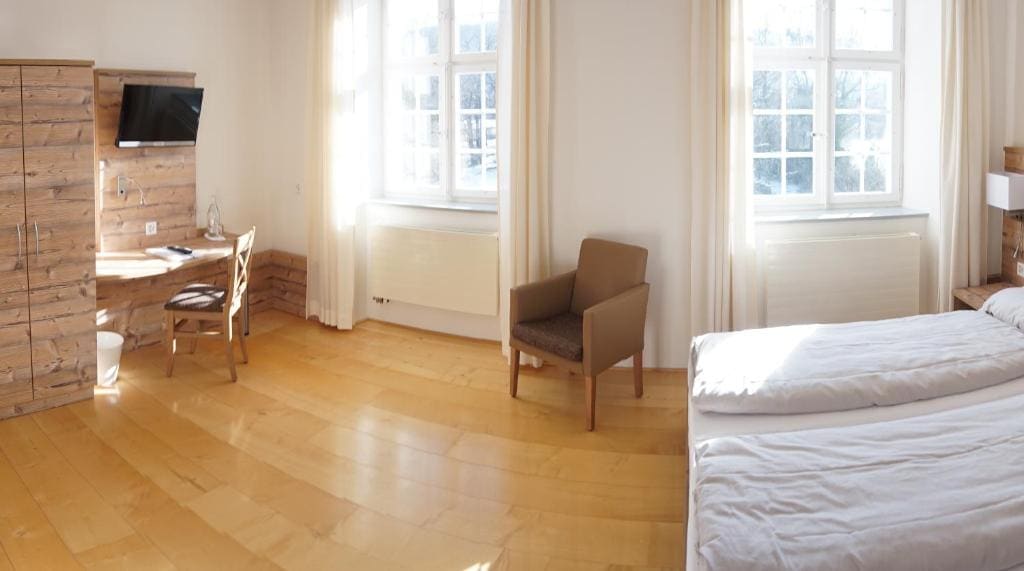 Klosterhotel Kreuz - View 5