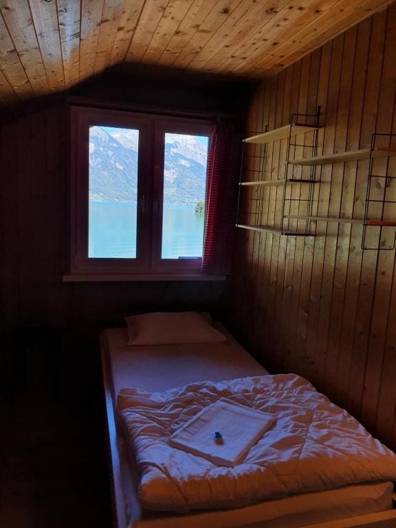 Lake Lodge Hostel - View 4