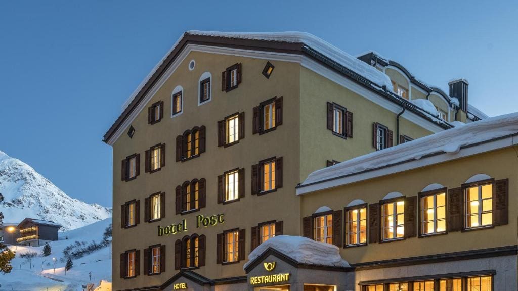Hotel Post - Main view