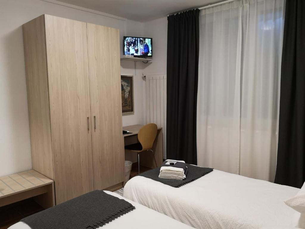 Hotel Elvezia - Self Check-in - View 7