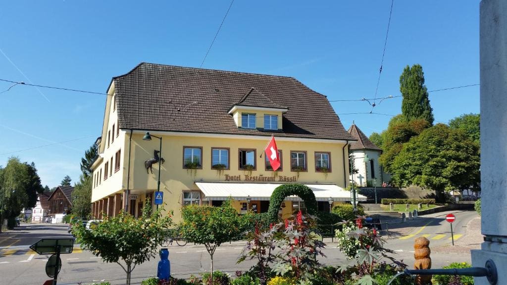 Hotel Rössli - Main view