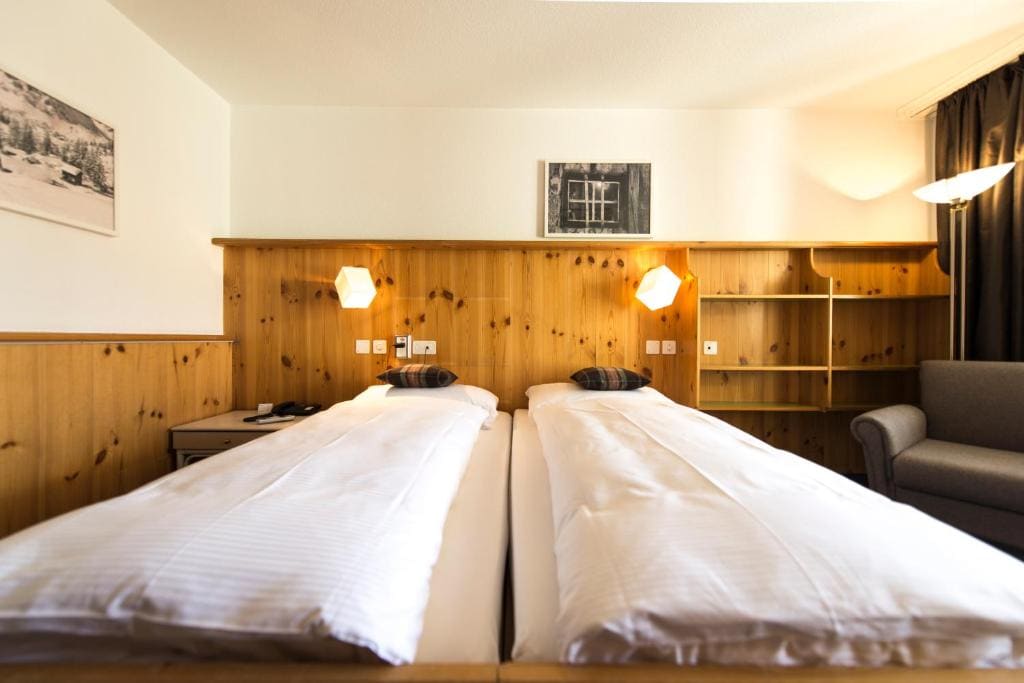 Spenglers Inn - View 2