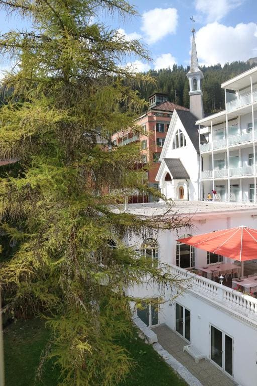 Spenglers Inn - View 5
