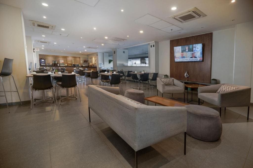 City Express by Marriott Santiago Aeropuerto - View 4
