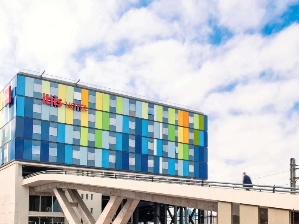 ibis Valparaiso - Main view