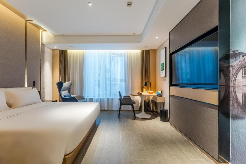 Atour Hotel Huzhou City Government - View 2