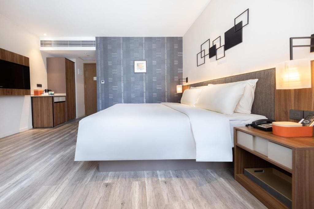 Atour Hotel X Nanshan Coastal City Shenzhen - View 6