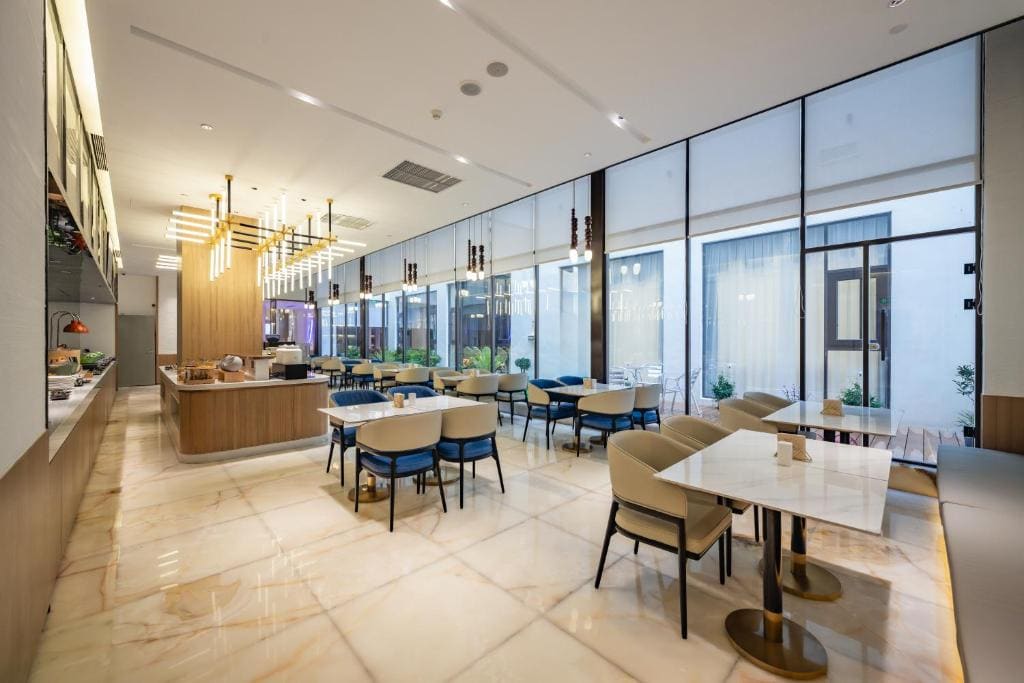 Atour Hotel Shanghai Huajing - View 4