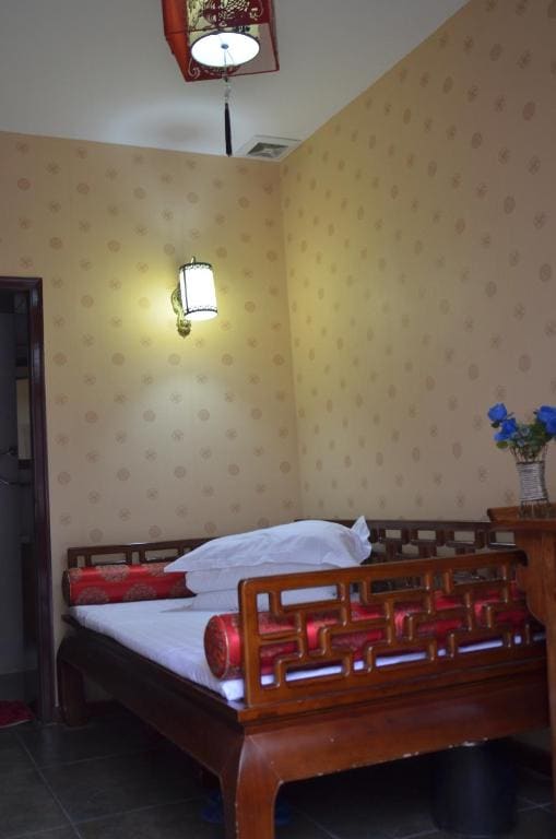 Qianmen Courtyard Hotel - View 2