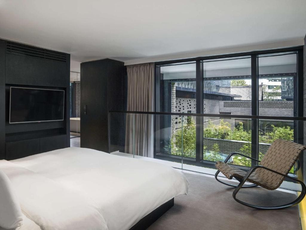 Upper House Chengdu - View 2