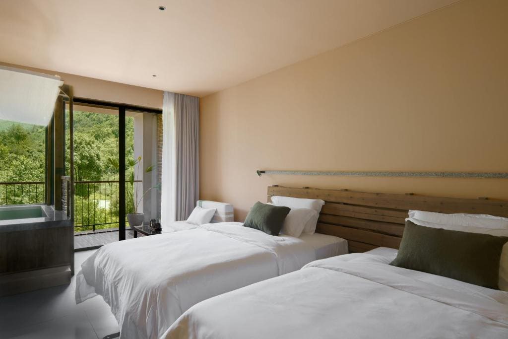 Chongqing Jinfo Cloudhaus Boutique Hotel - View 2