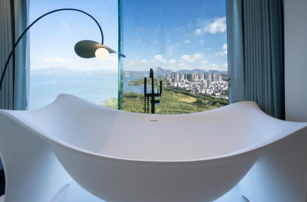 Dali Canghaixueyue Seaview Hotel - View 2