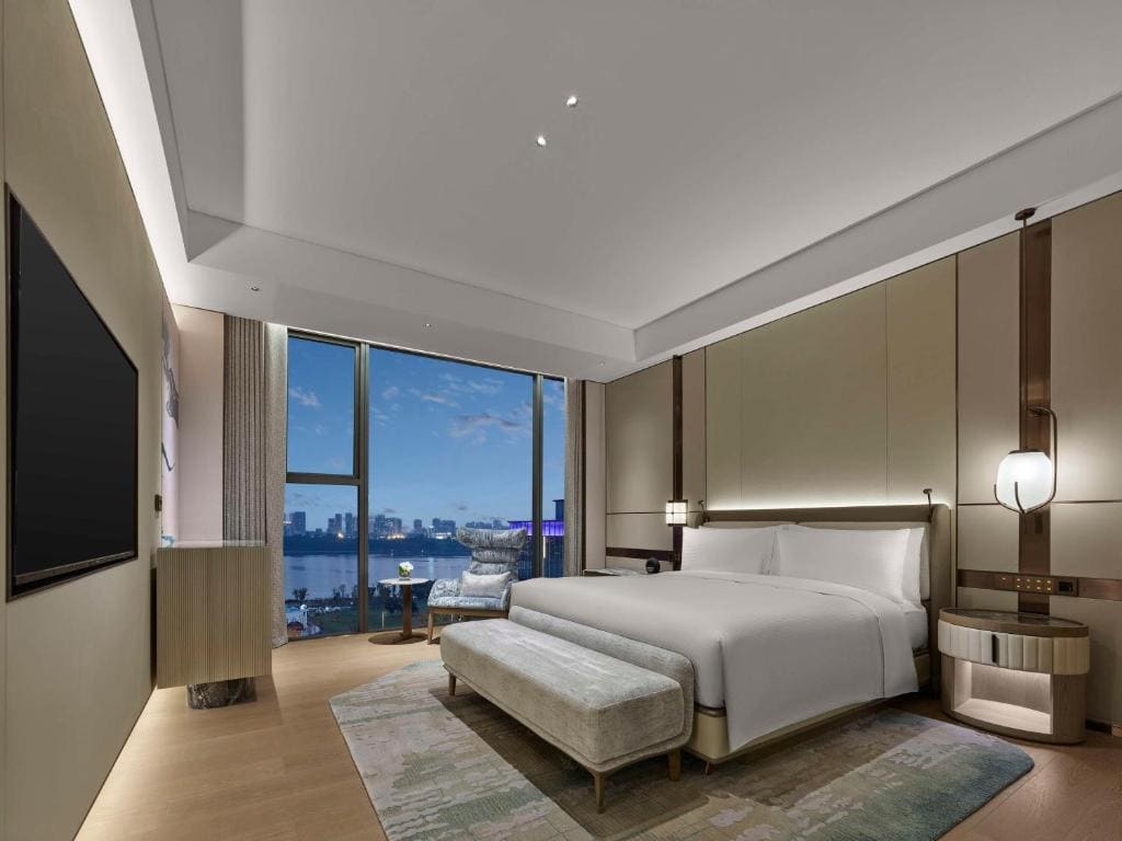 Doubletree By Hilton Chengdu Xinglong Lake - View 2