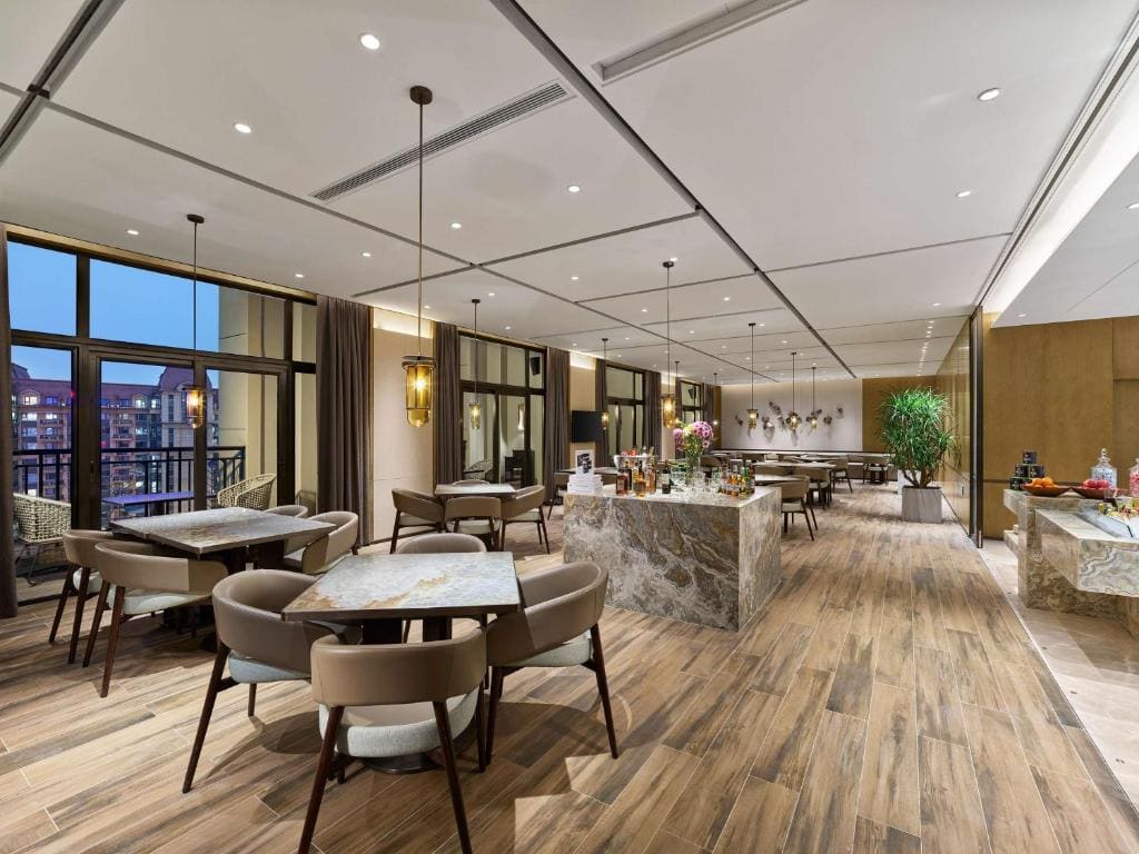 Doubletree By Hilton Quzhou - View 6