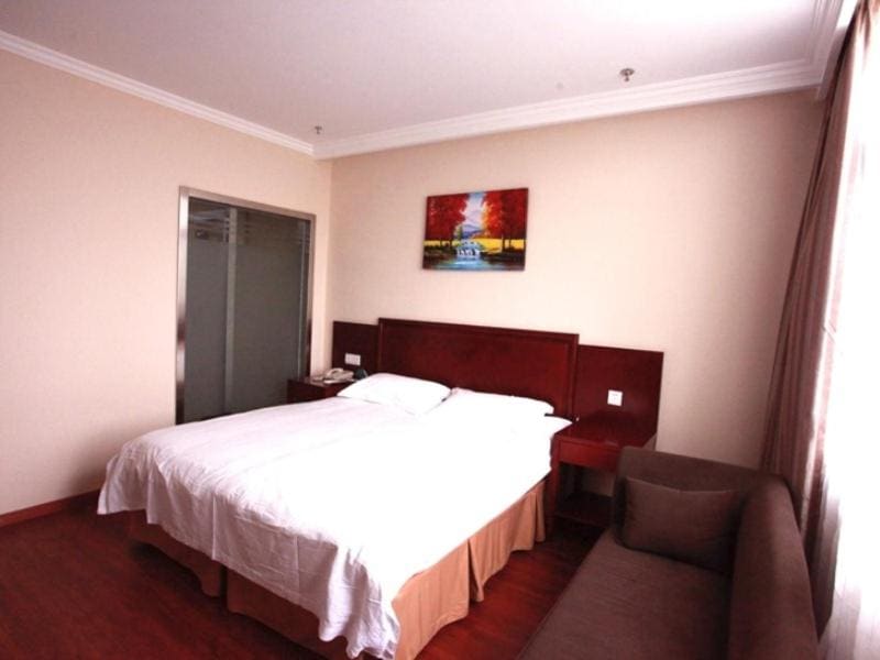 GreenTree Inn Hefei Penglai Road Express - View 2