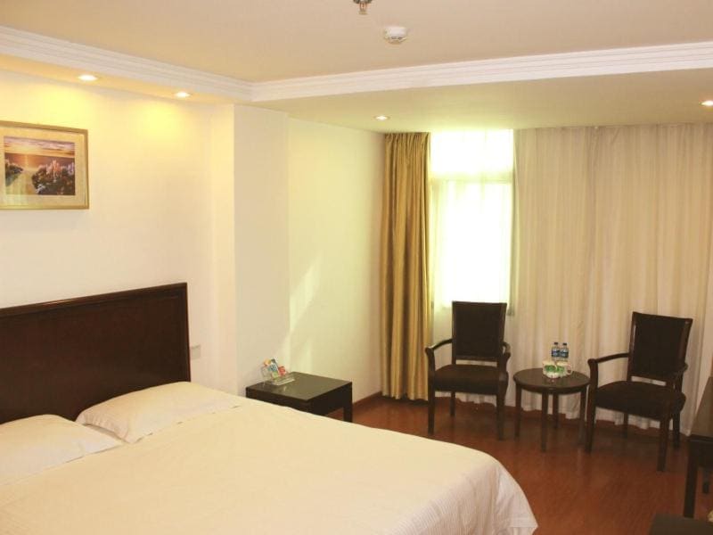 GreenTree Inn Anhui Huainan Liulizhan Express Hotel - View 7