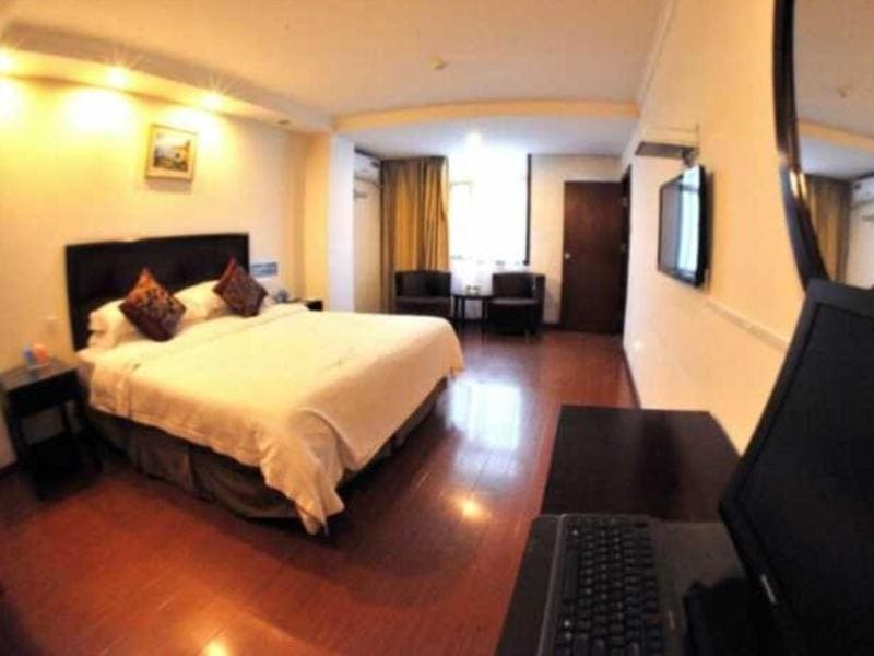 GreenTree Inn Anhui Huainan Liulizhan Express Hotel - View 2