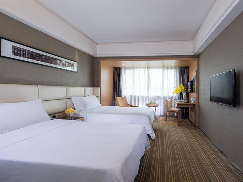 Vienna Hotel - Guangzhou South Railway Station Branch - View 7